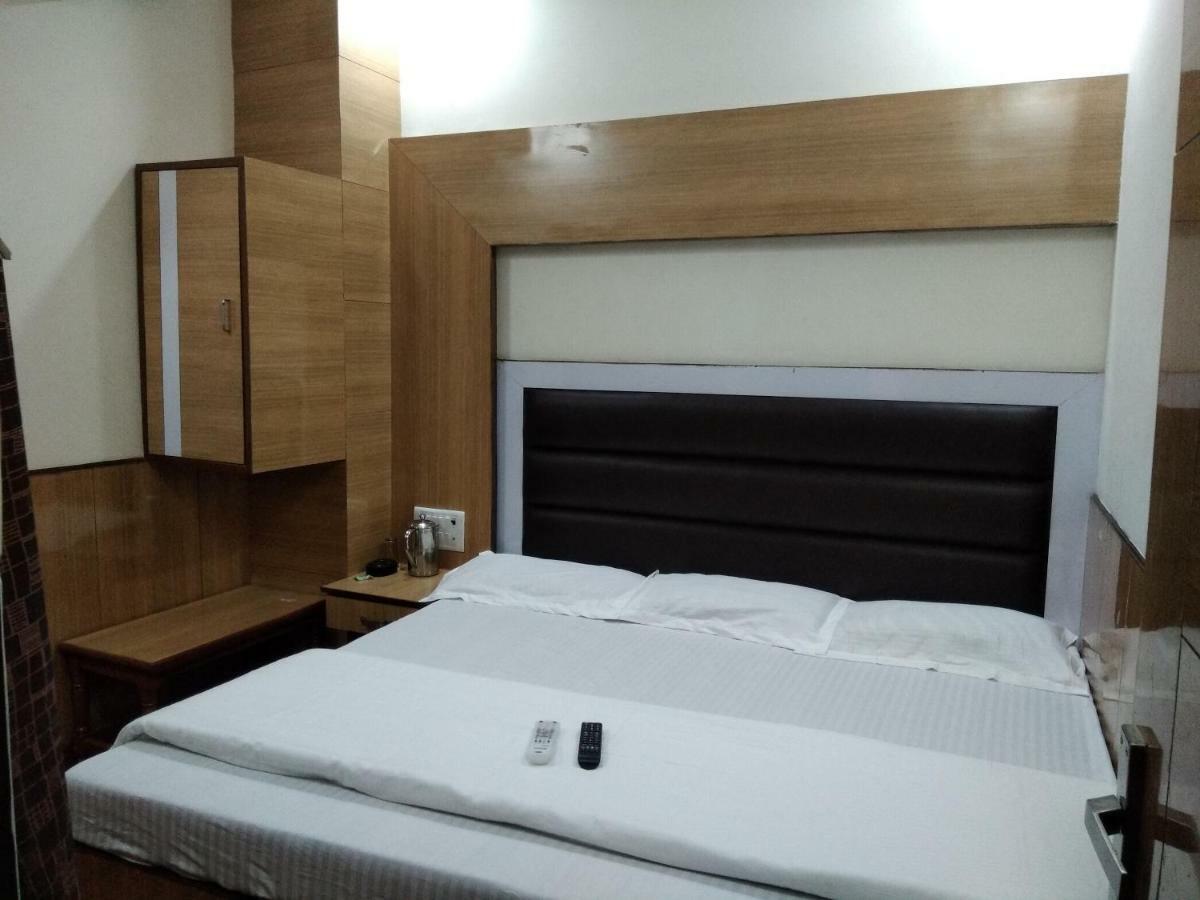 Silver Palace Hotel Νέο Δελχί Εξωτερικό φωτογραφία