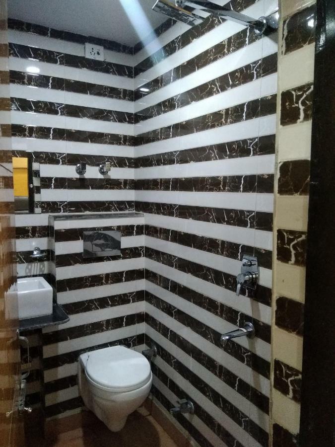 Silver Palace Hotel Νέο Δελχί Εξωτερικό φωτογραφία