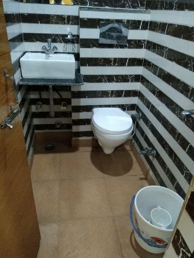 Silver Palace Hotel Νέο Δελχί Εξωτερικό φωτογραφία