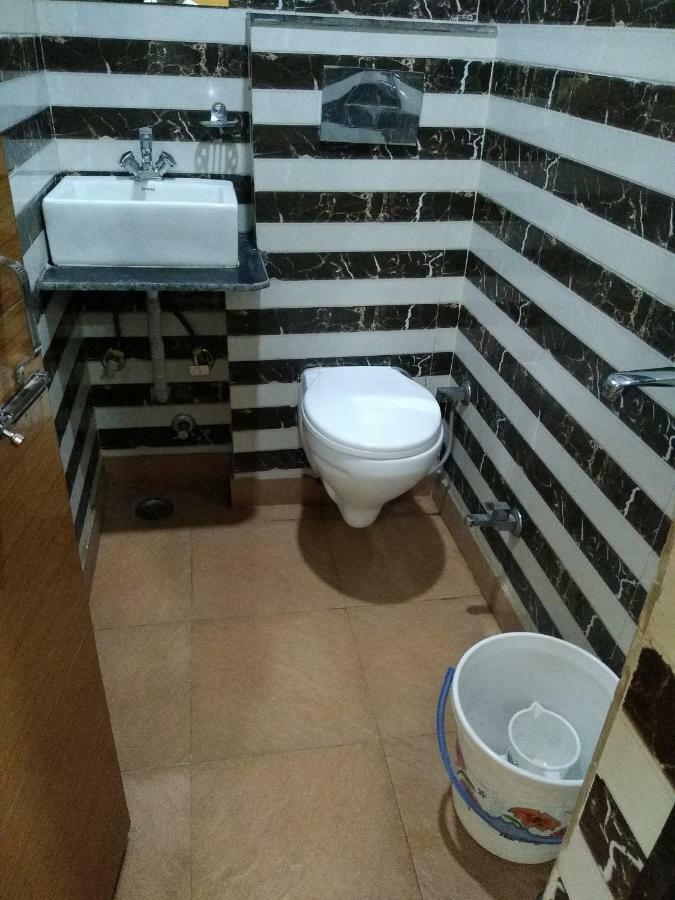 Silver Palace Hotel Νέο Δελχί Εξωτερικό φωτογραφία