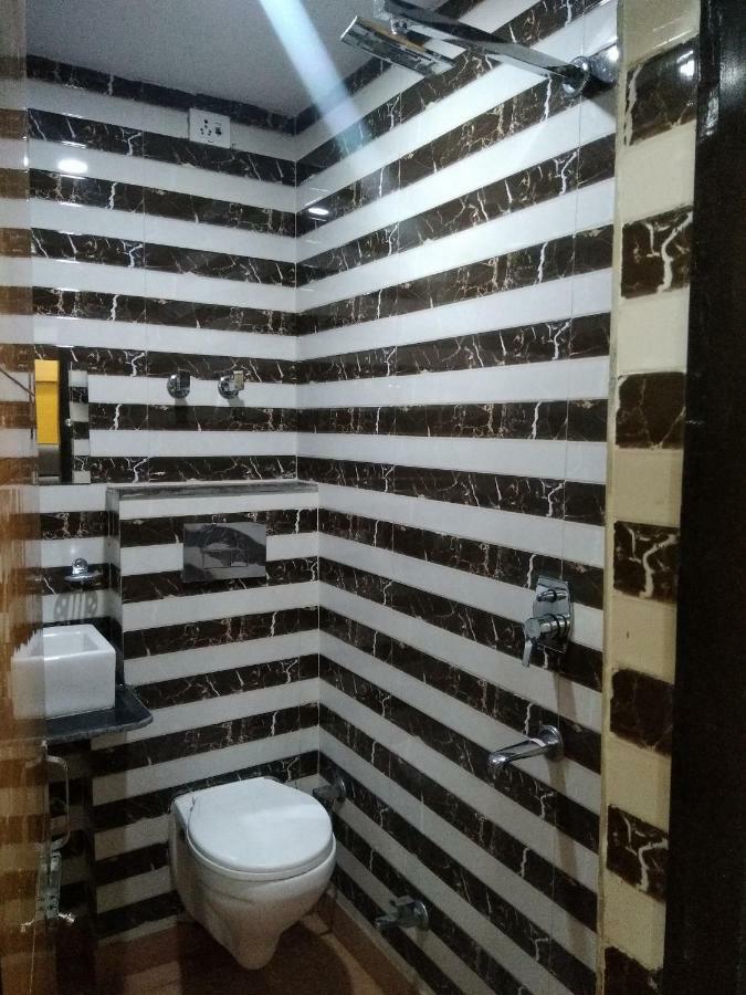 Silver Palace Hotel Νέο Δελχί Εξωτερικό φωτογραφία