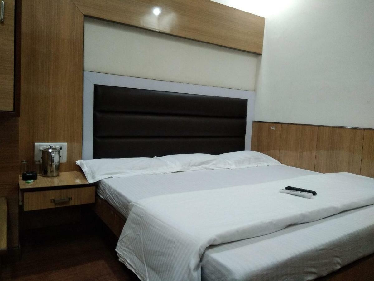 Silver Palace Hotel Νέο Δελχί Εξωτερικό φωτογραφία